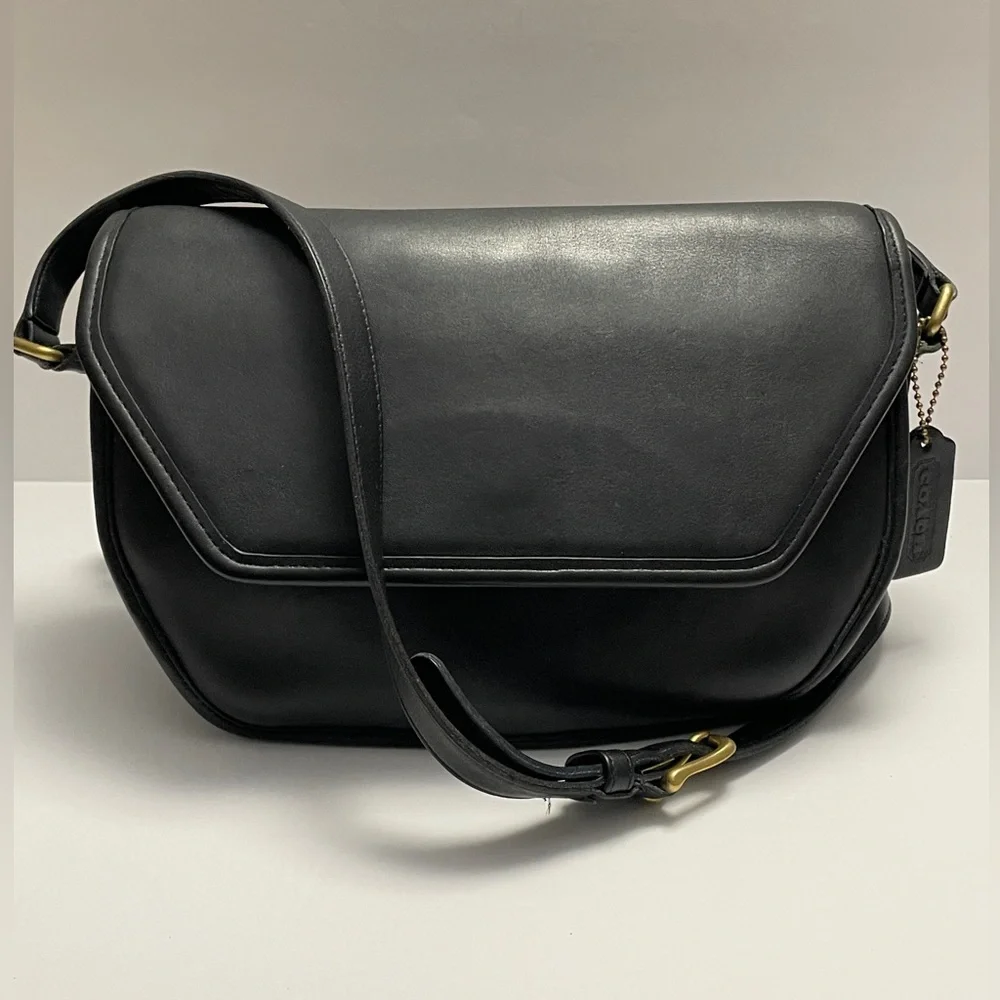 Coach Vintage Vista Geometric Black